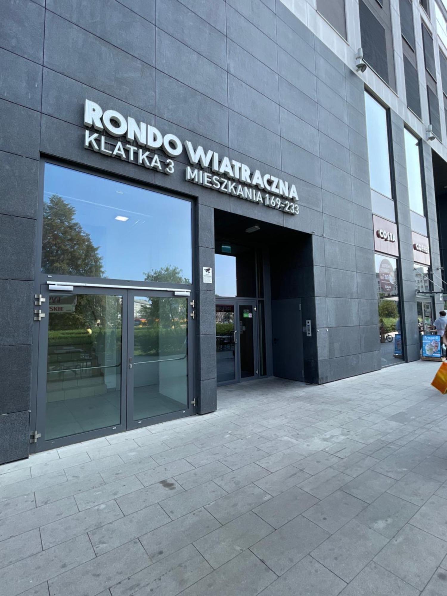 Apartment Noche Rondo Wiatraczna Warsaw