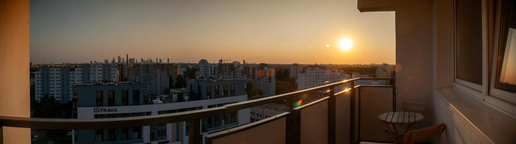 Panorama *