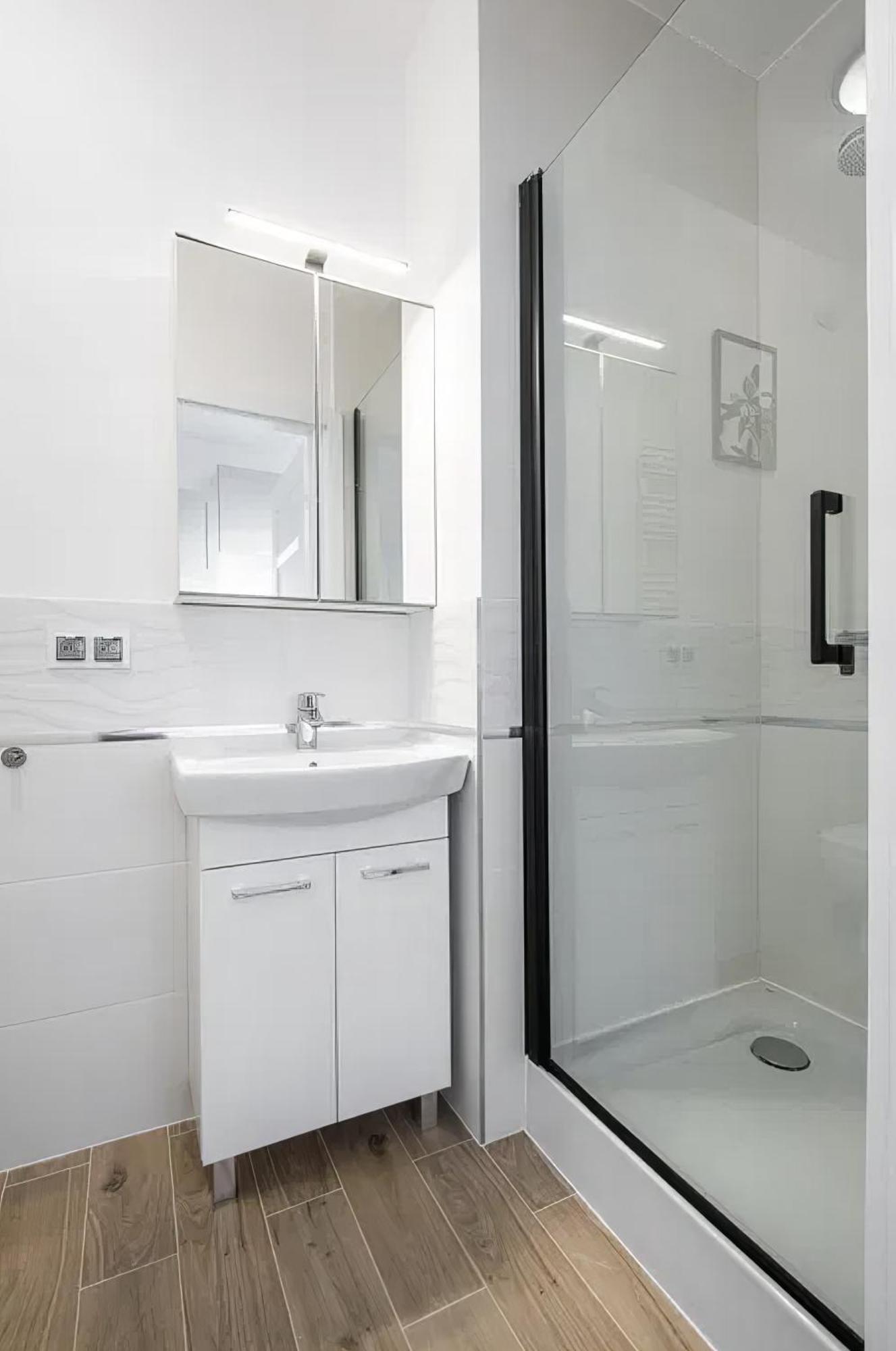 Apartament Ll *