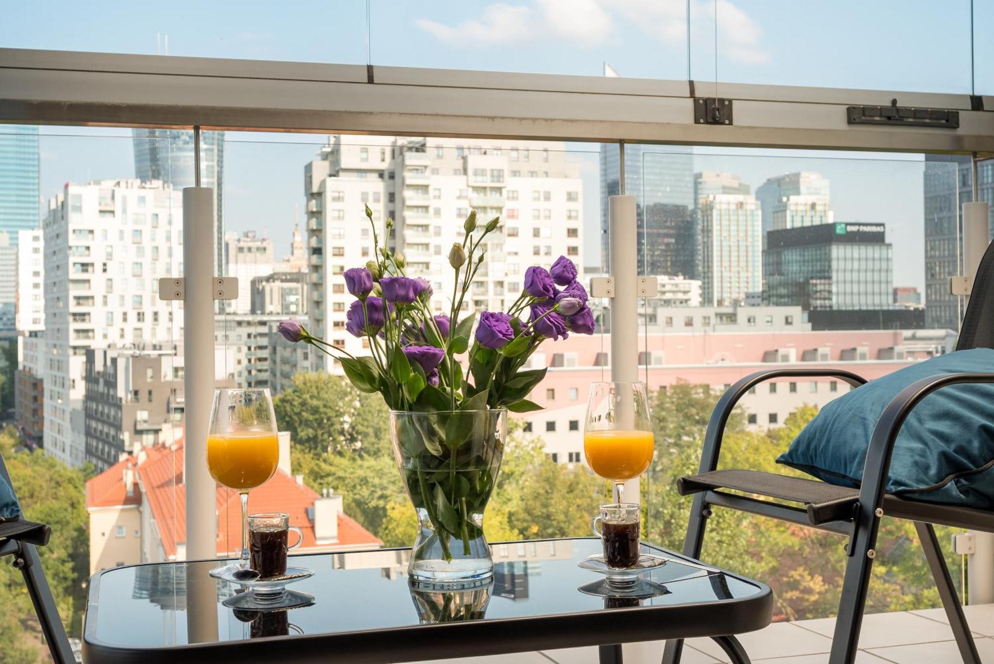 Luxury 2-bedroom Penthouse Skyline 15m Terrace, Garage, Gym, Rooftop & Only 500 M To Metro *