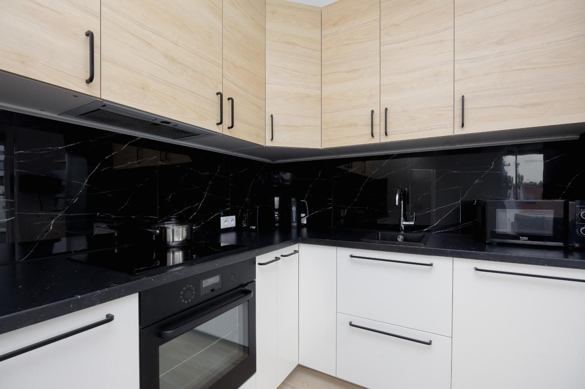 Bright & Modern With Balcony In Bemowo District By Renters *
