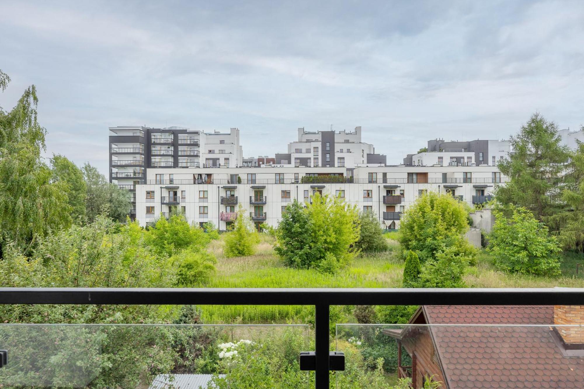 Bright & Modern With Balcony In Bemowo District By Renters Warschau