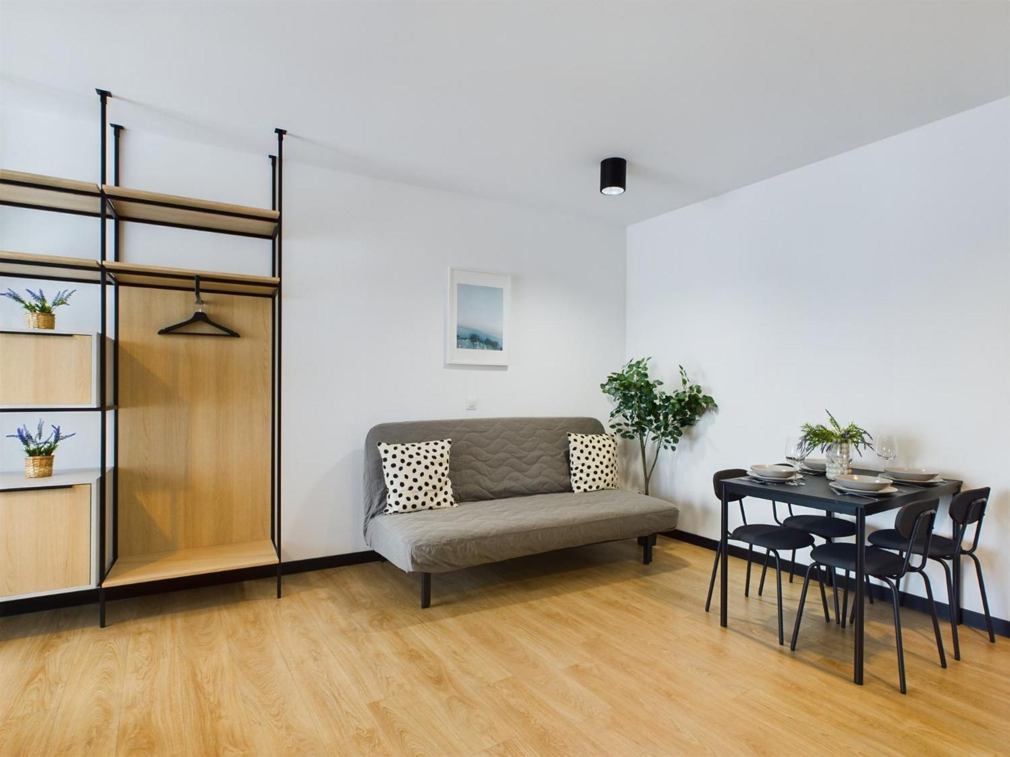 Rodzinne Studio Praga-poludnie Blisko Parku I Jeziora By Renters Apartament