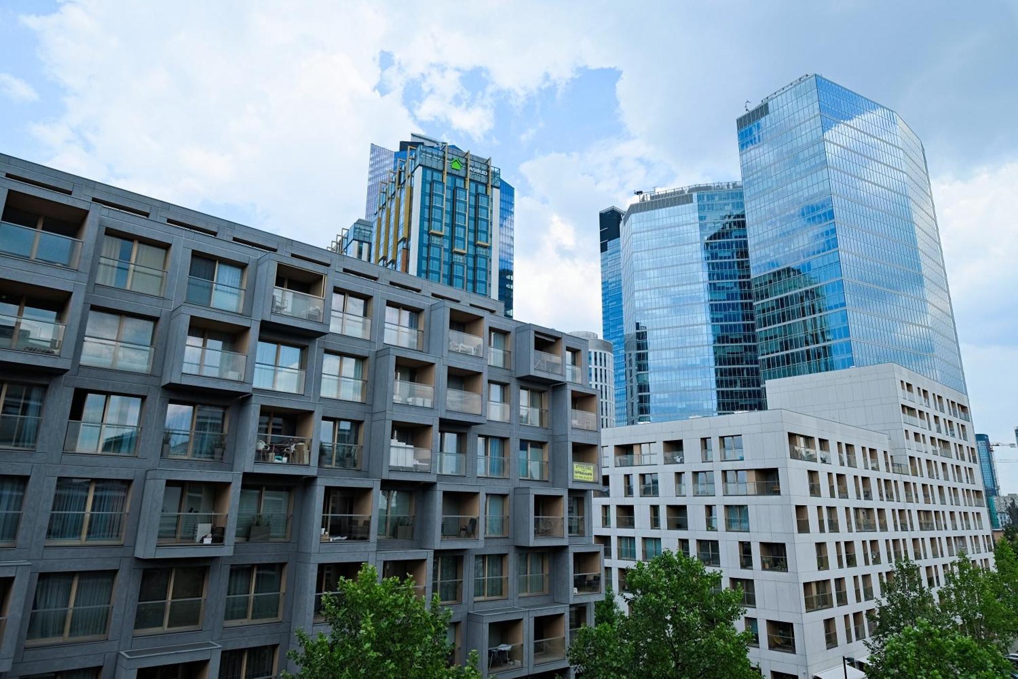 Kolejowa 3* Warsaw