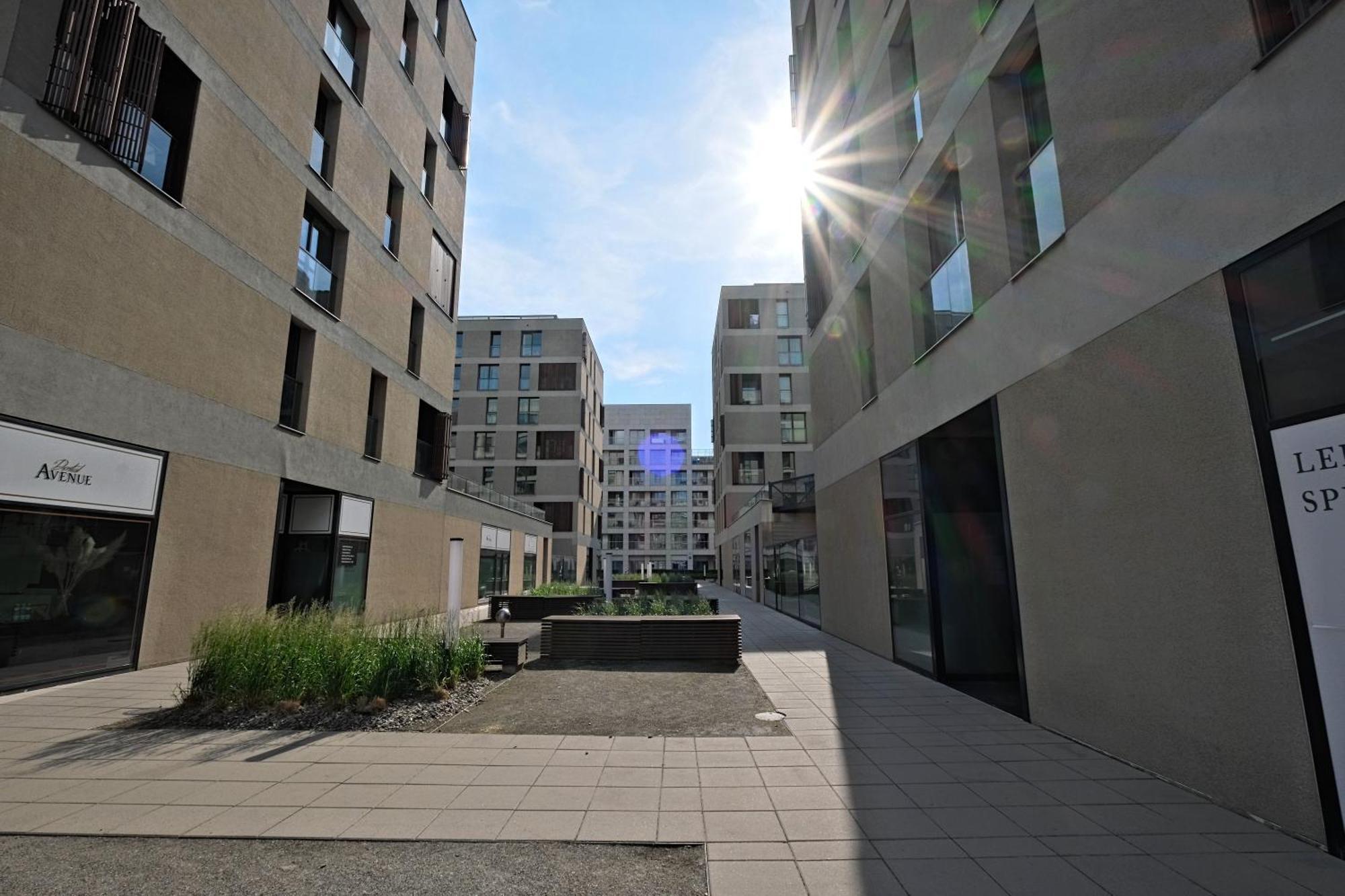 Kolejowa Aparthotel 3*
