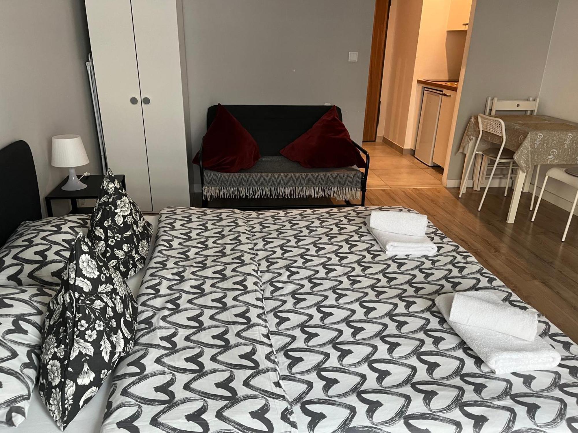 Studio Apartment Apartment *