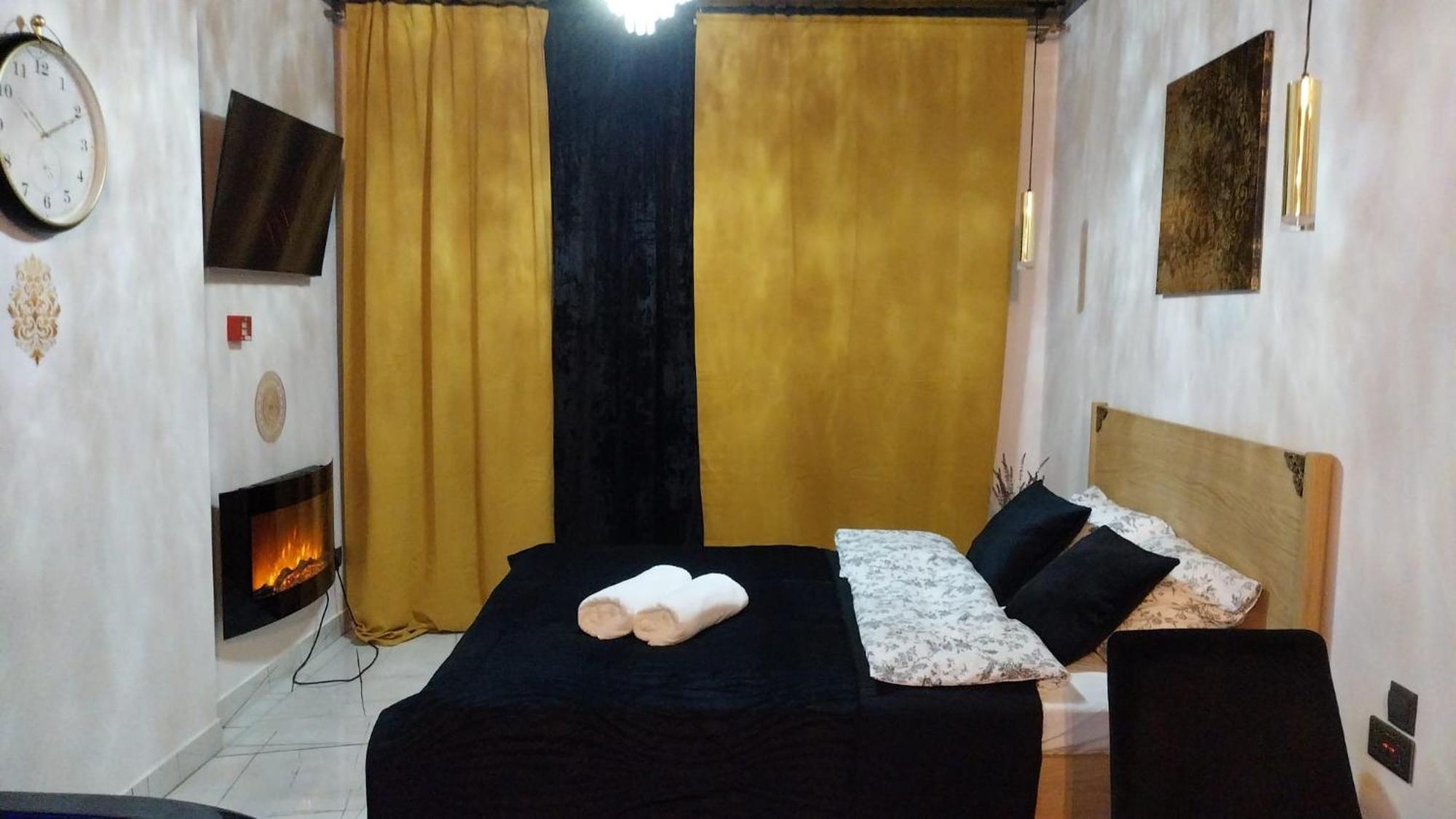 House: With Jacuzzi, Prosecco & Wellness Facilities Apartment