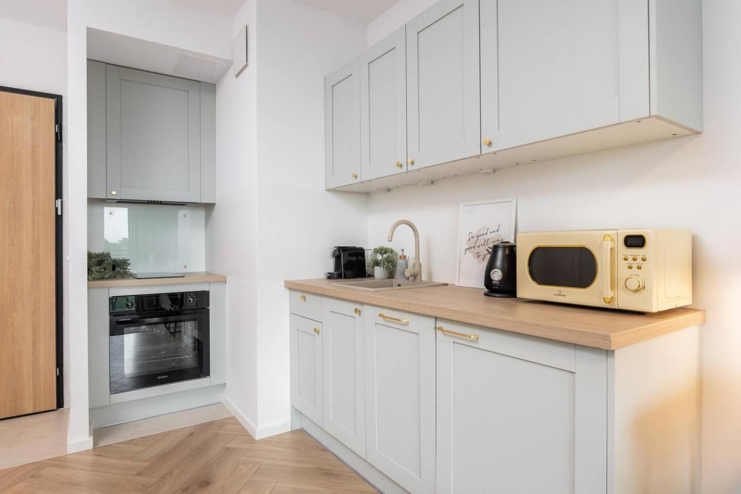 Rosette Wiktoryn Apartment *