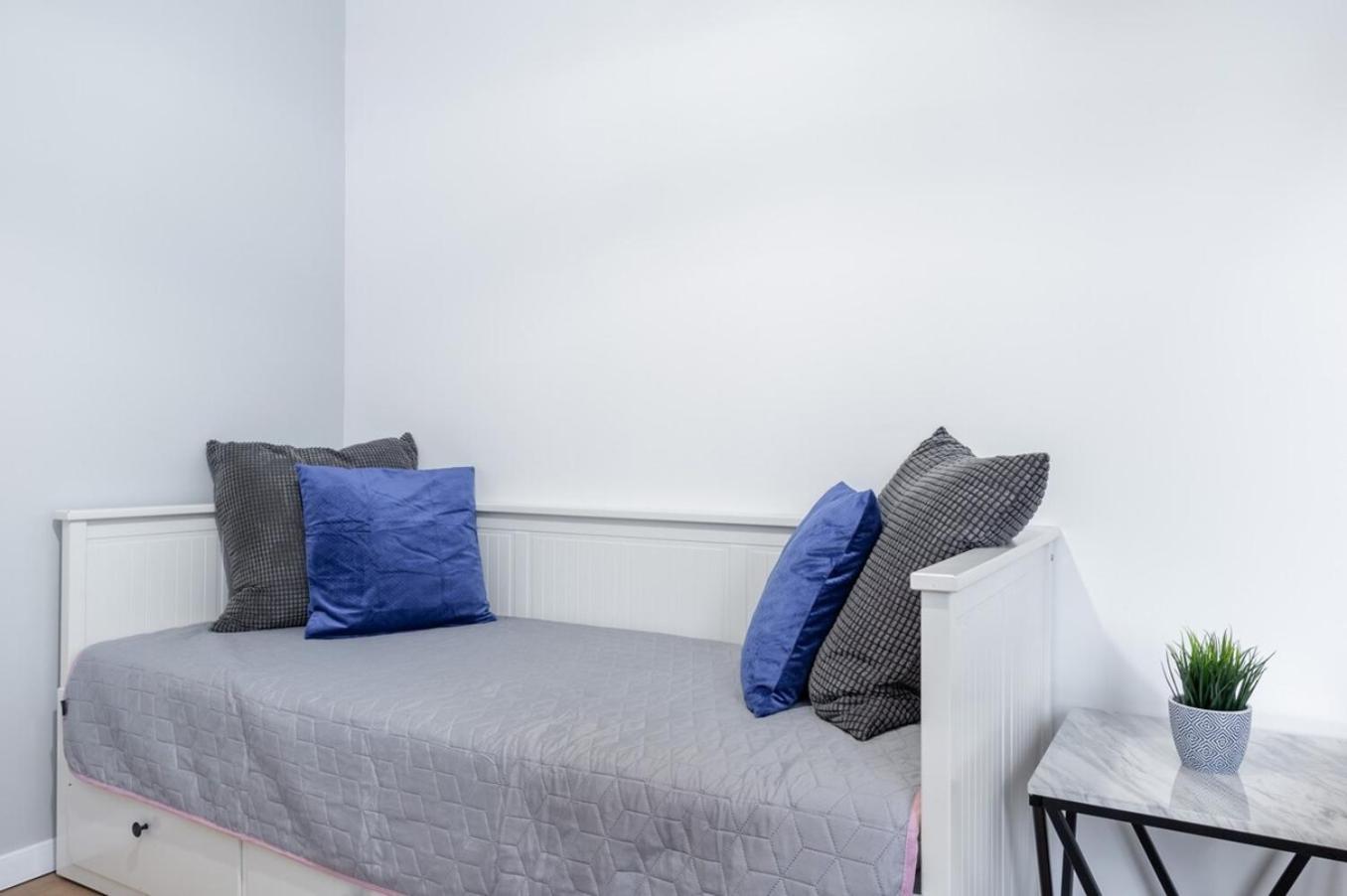 Gooseberry Leszno Street Apartment Warschau