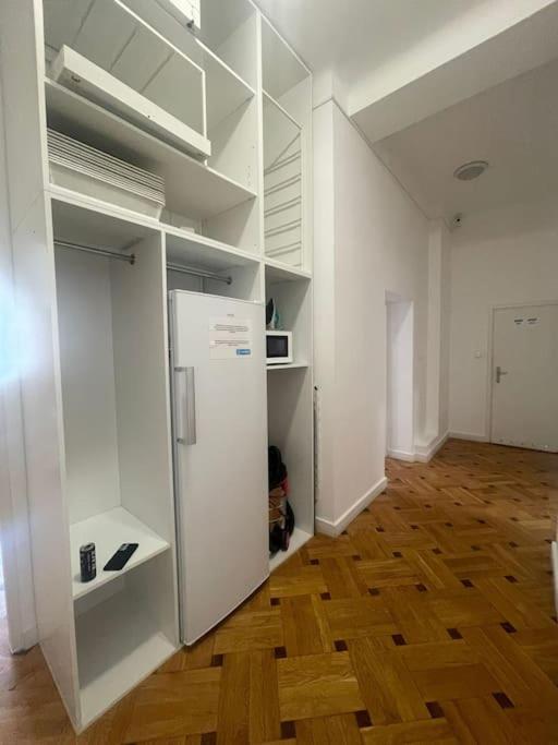 Fantastic Waw - Ns38 F Apartment *