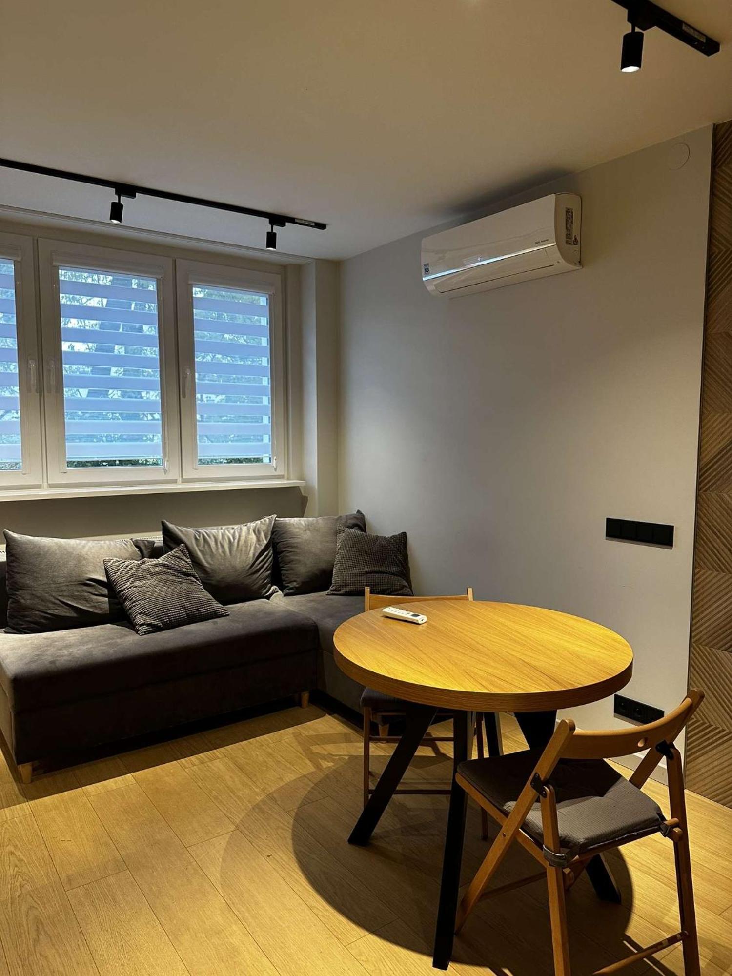 Căn hộ Apartament- Metro Trocka Warsaw