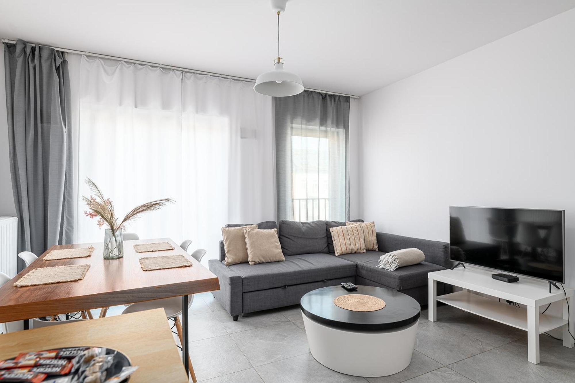 Rentplanet - Sierakowskiego * Varsóvia