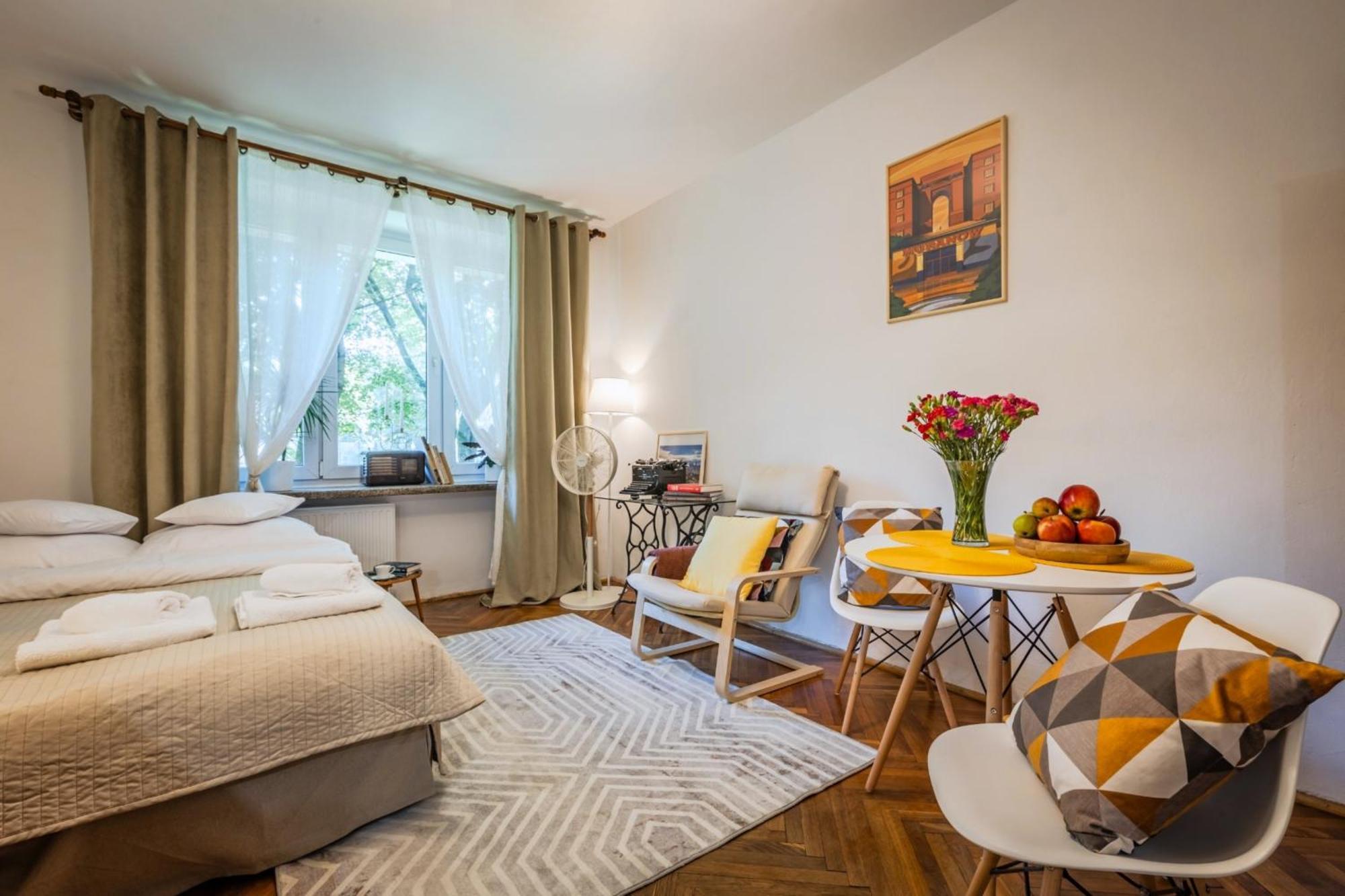 Apartment Na Muranowie - Mieszkanie Z Historia I In Muranow - A Flat With History Warsaw