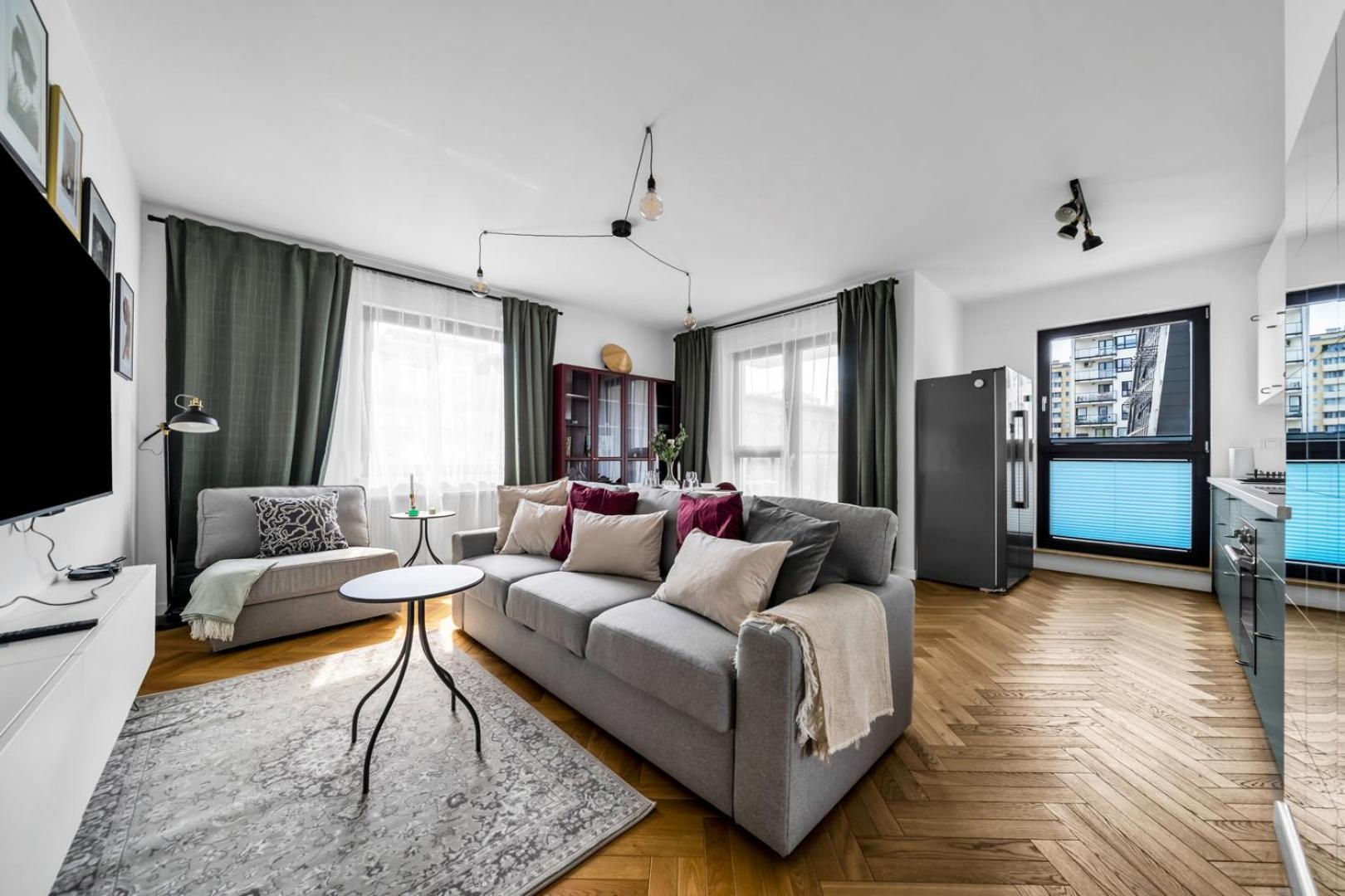 Skierniewicka - Parking, Workspace, Balcony - By Rentujemy Warsaw