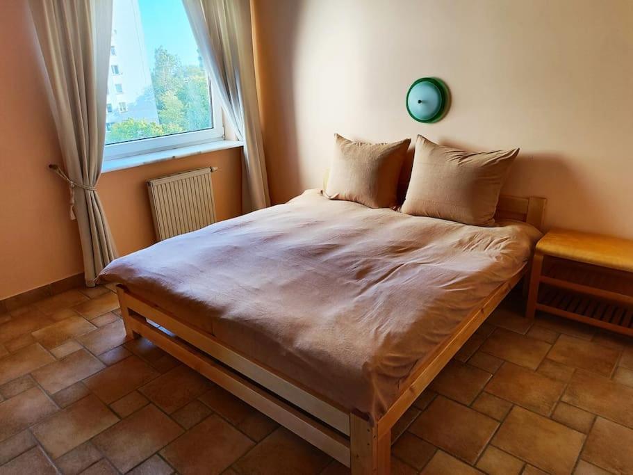 Metro Wilanowska Apartamento Varsóvia