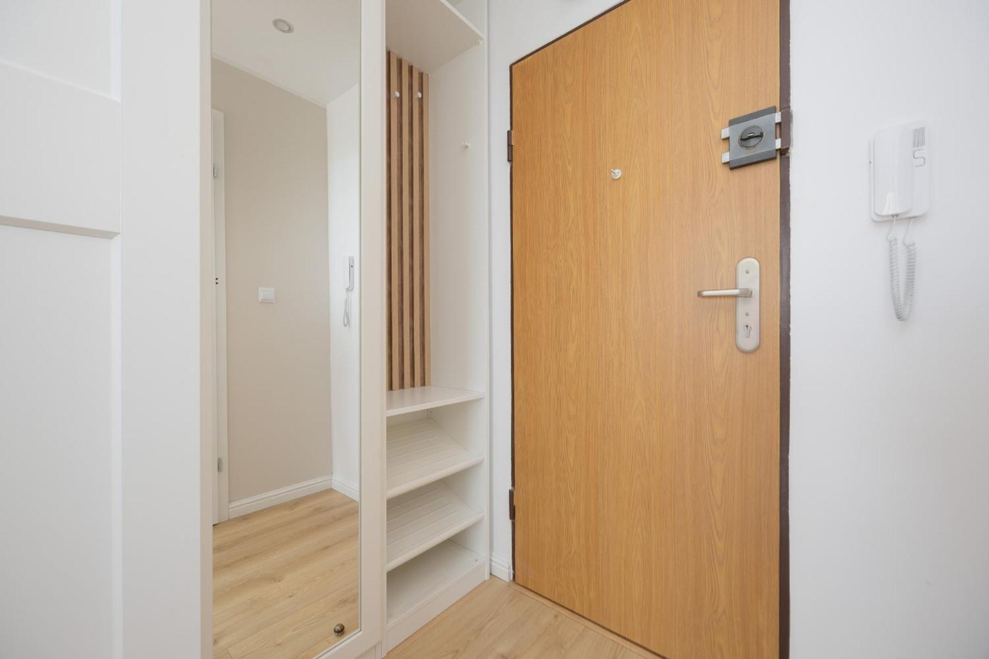 Targowek With Panoramic View In By Renters Warsaw