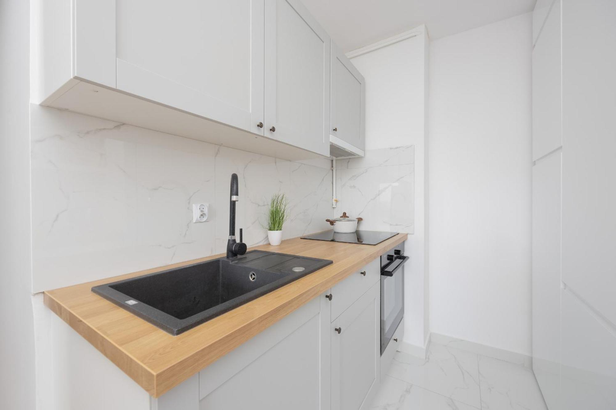 Apartment Targowek With Panoramic View In By Renters