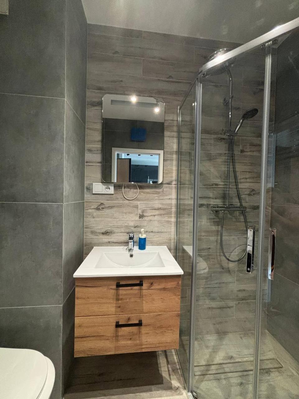Pice A115 Apartamento *