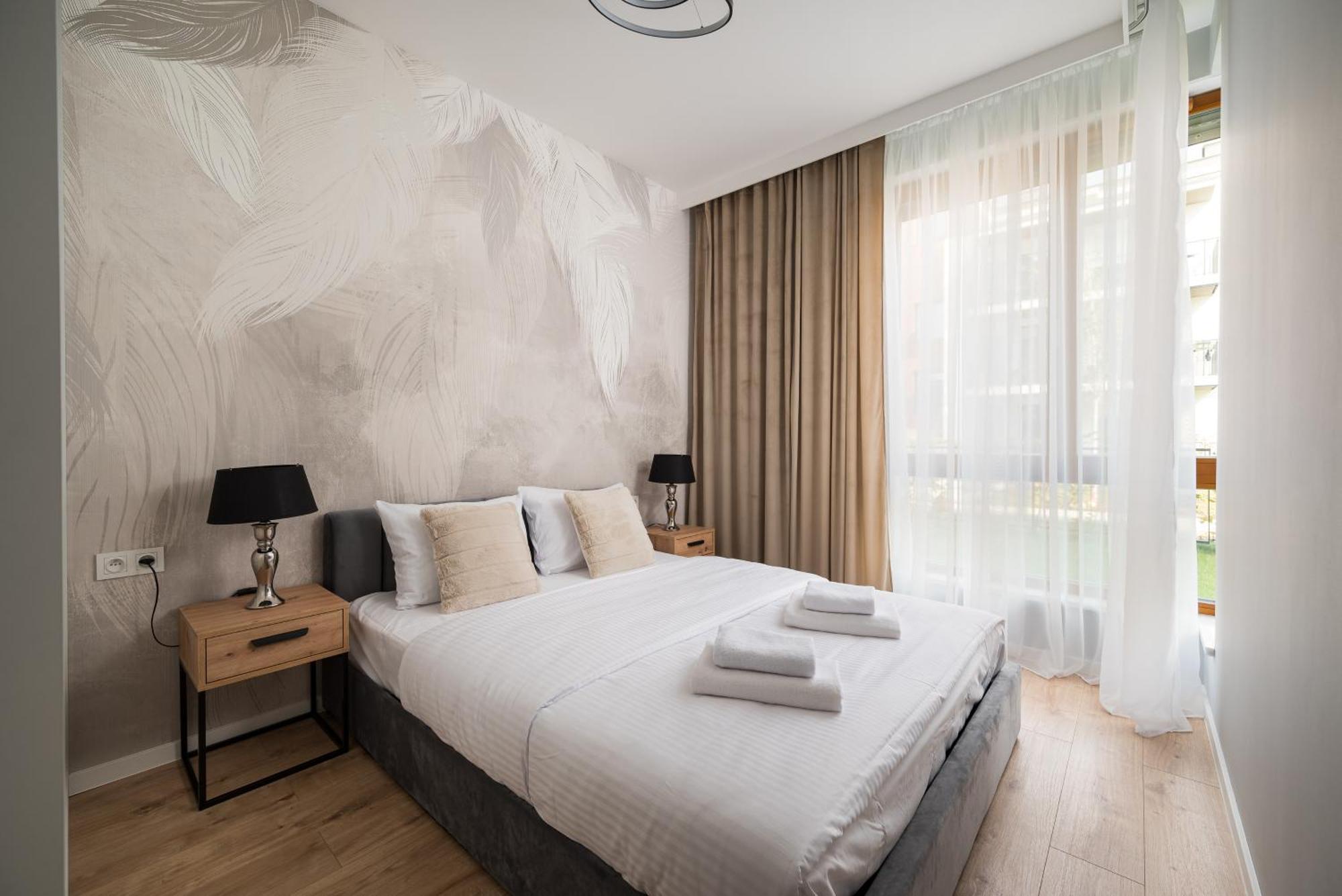 Apartment Wilanow Sarmacka With Garden Warsaw