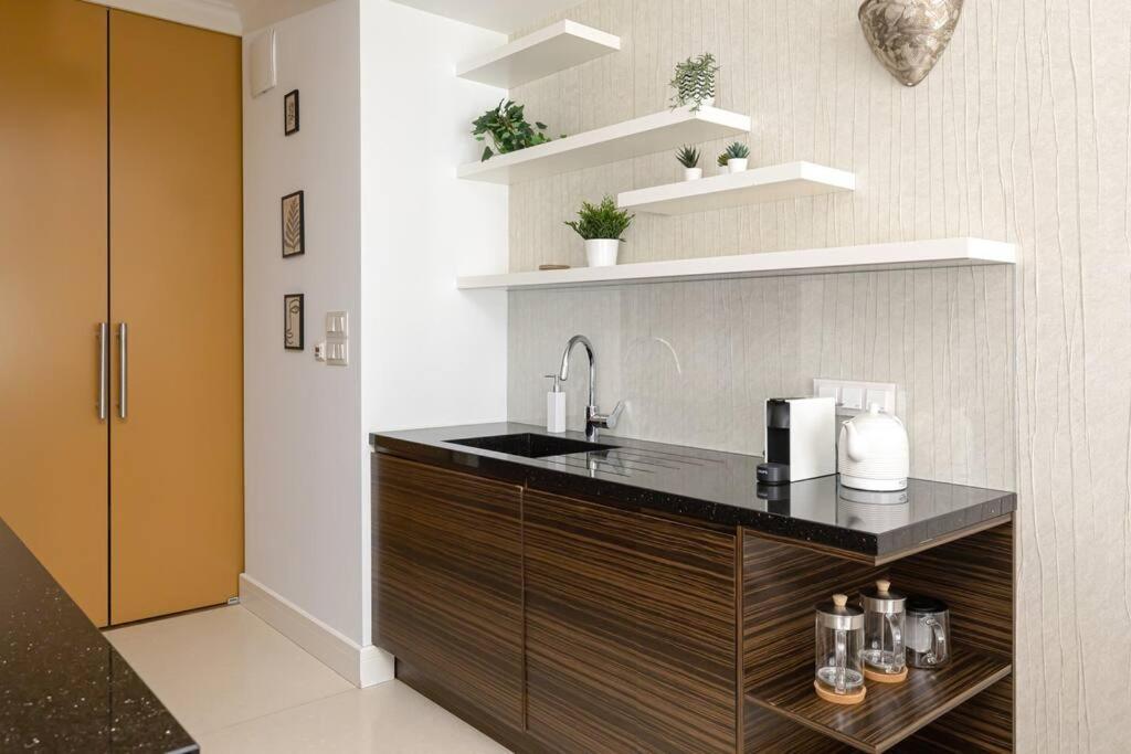 3-bedroom Luxurious Warsaw