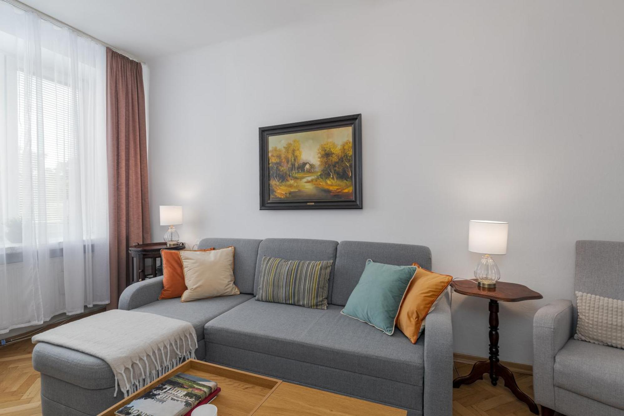 Luxury In Cozy Spacious Near Heart Of * Warsaw