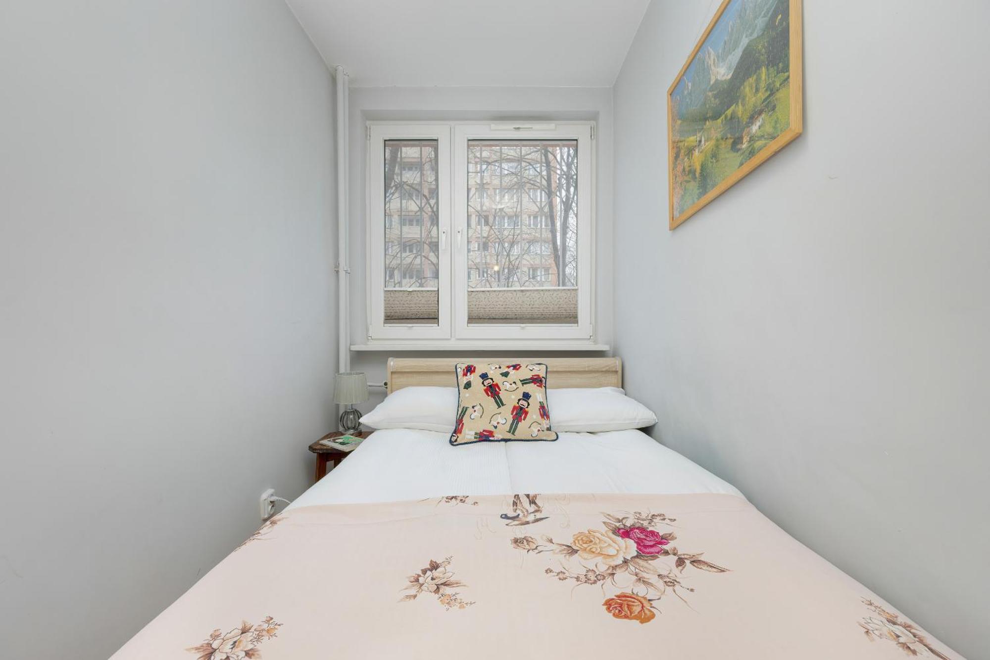 Spacious & Bright In Solec By Renters * Warsaw