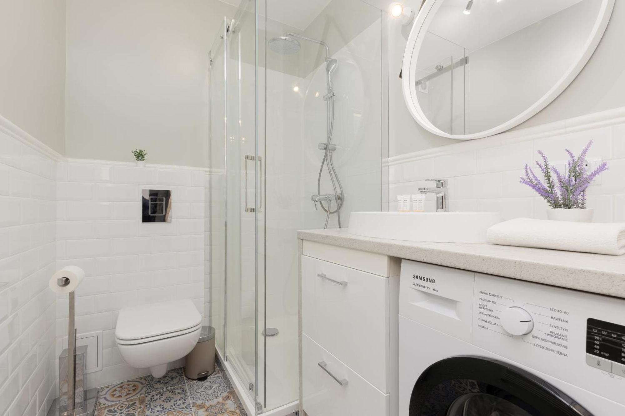 Apartment Two-bedroom In Nowy Swiat By Renters Warsaw