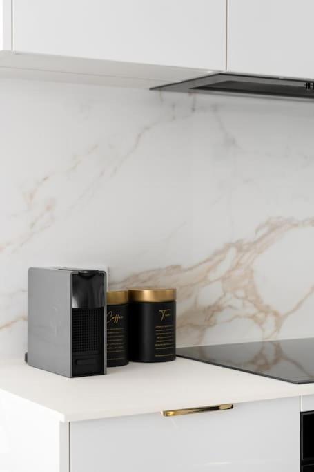Urban Chic - Grzybowska 37 - Luxury Apartment Warsaw