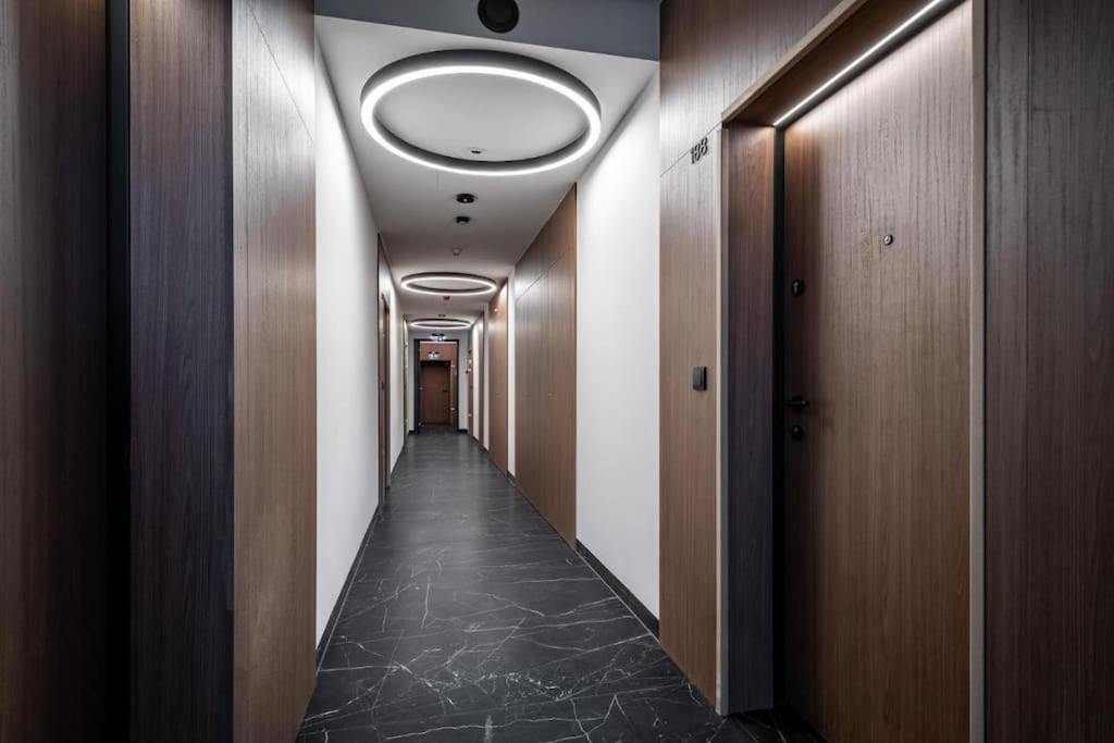 Urban Chic - Grzybowska 37 - Luxury Warsaw