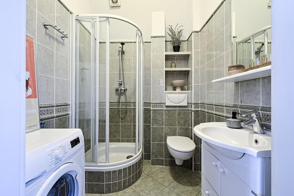Urbannestgroup - Old Town - Stare - Celna 2 Apartment