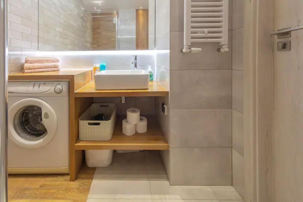 Apartment Urbannestgroup - City Center - Przechodnia 2 *