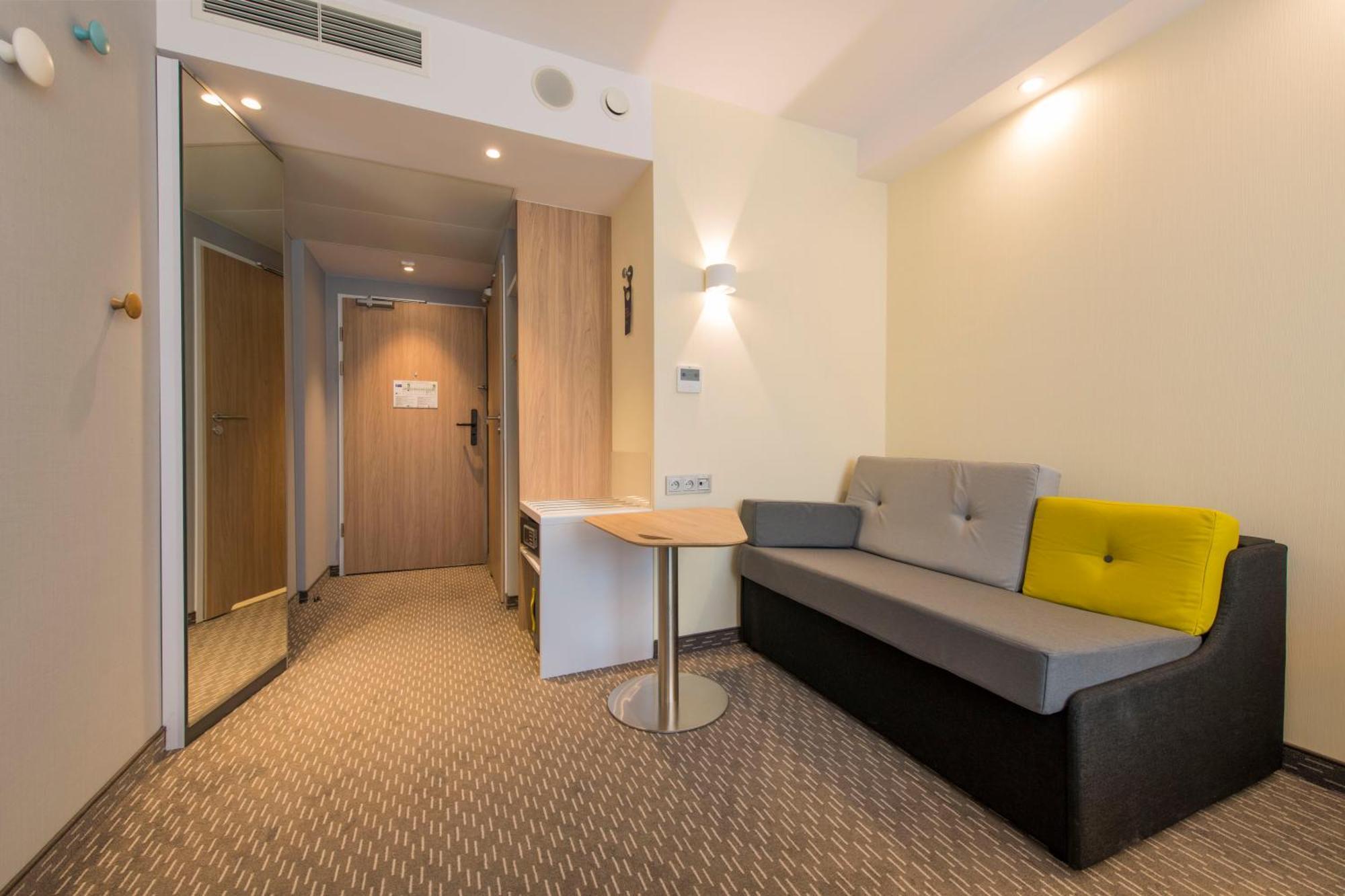 Express - Mokotow By Ihg Hotel 3*