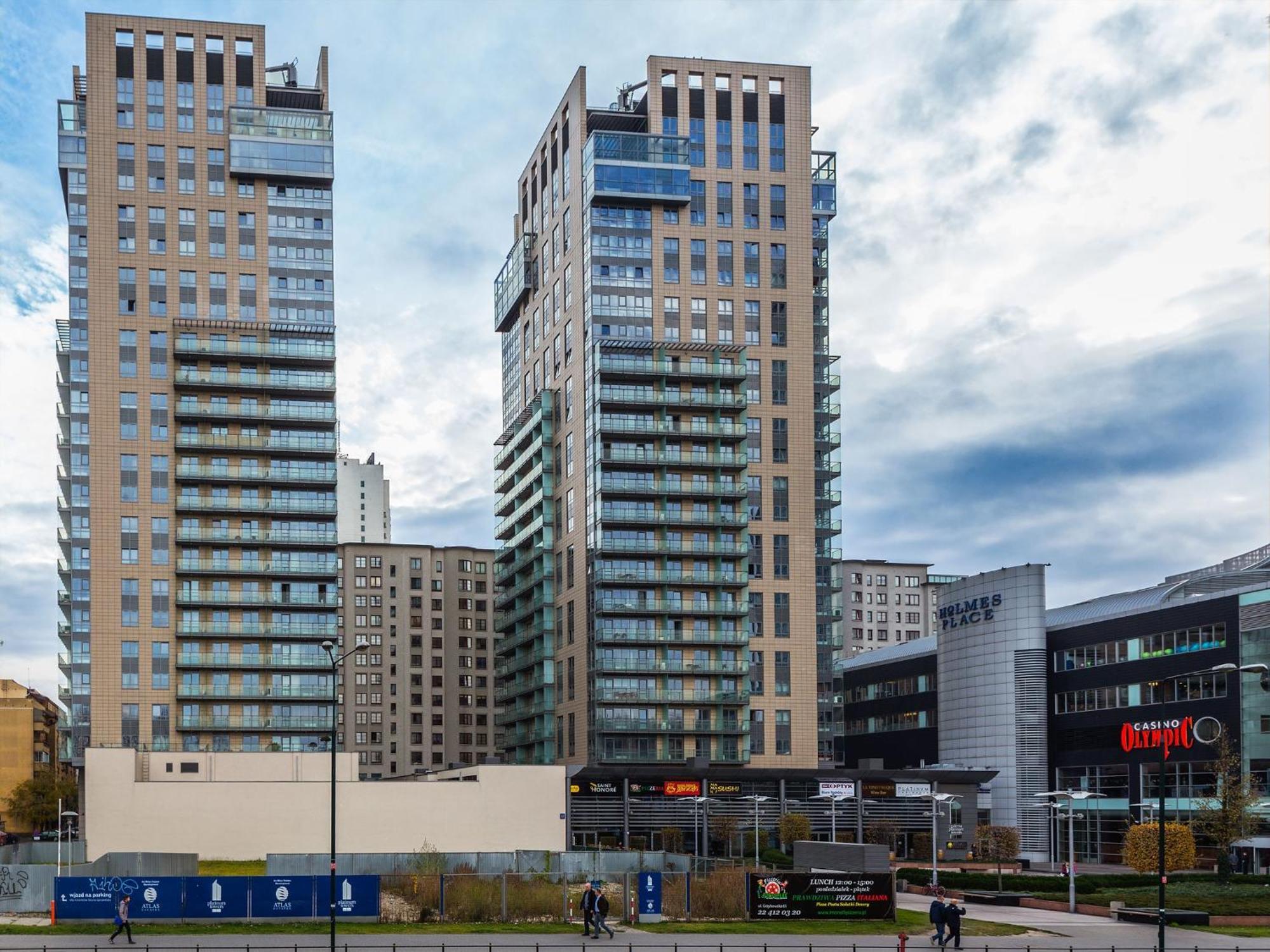 Golden - Big And Bright In Platinum Towers- Browary- Grzyb61a Warsaw