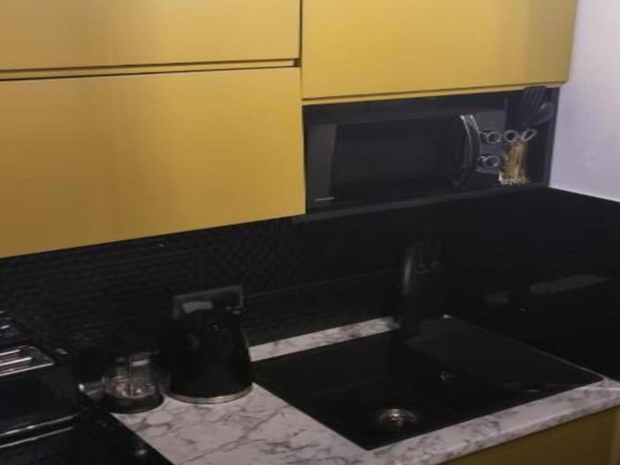 House: With Jacuzzi, Prosecco & Wellness Facilities Apartment