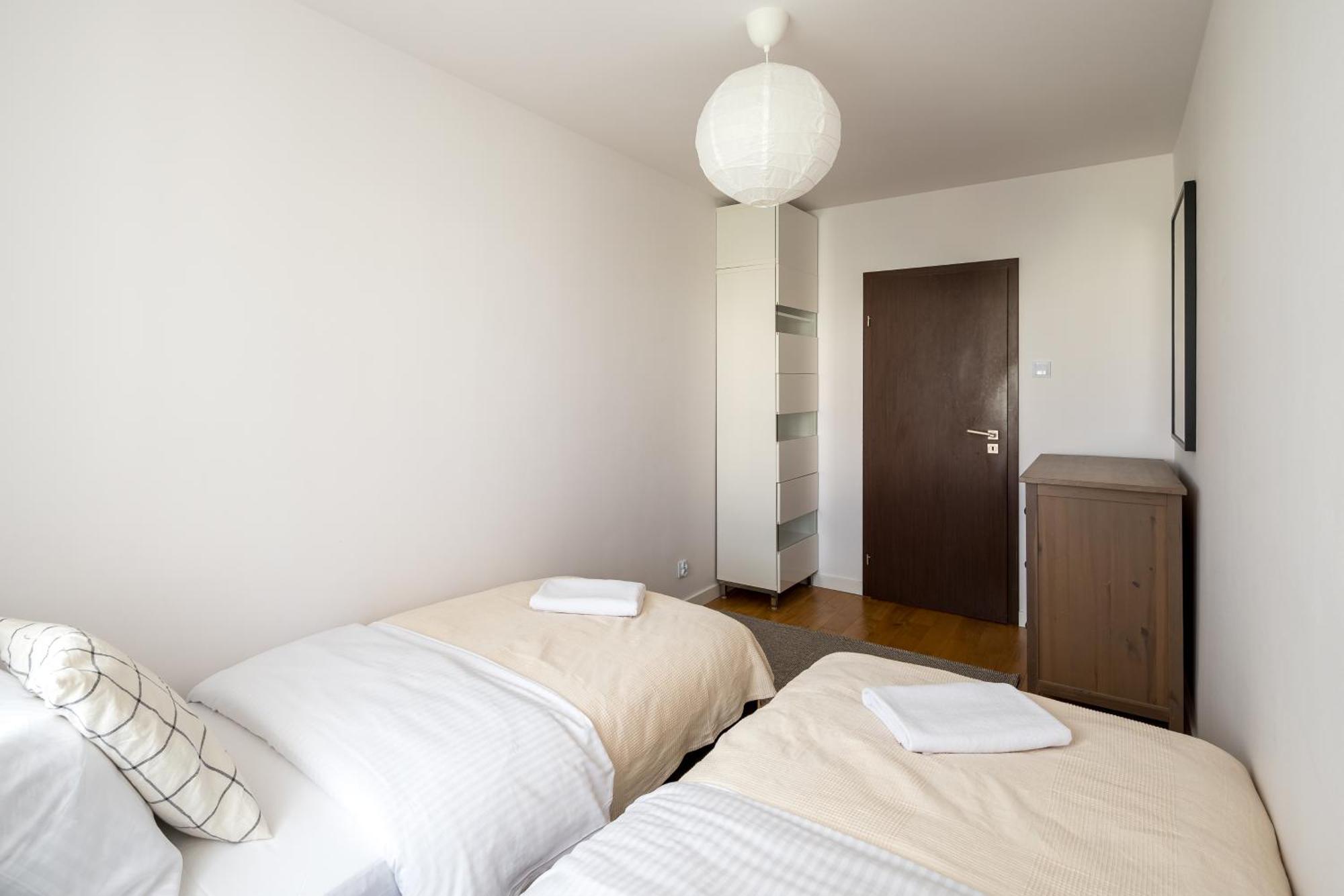 Metro Stoklosy 2-bedroom Varsóvia