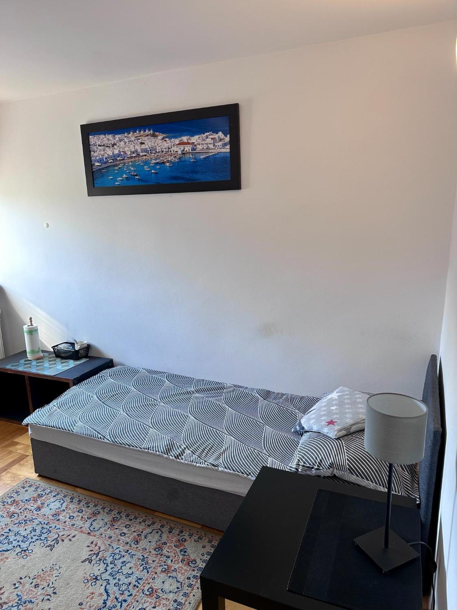 Na Zaciszu - Metro Zacisze Guest house *