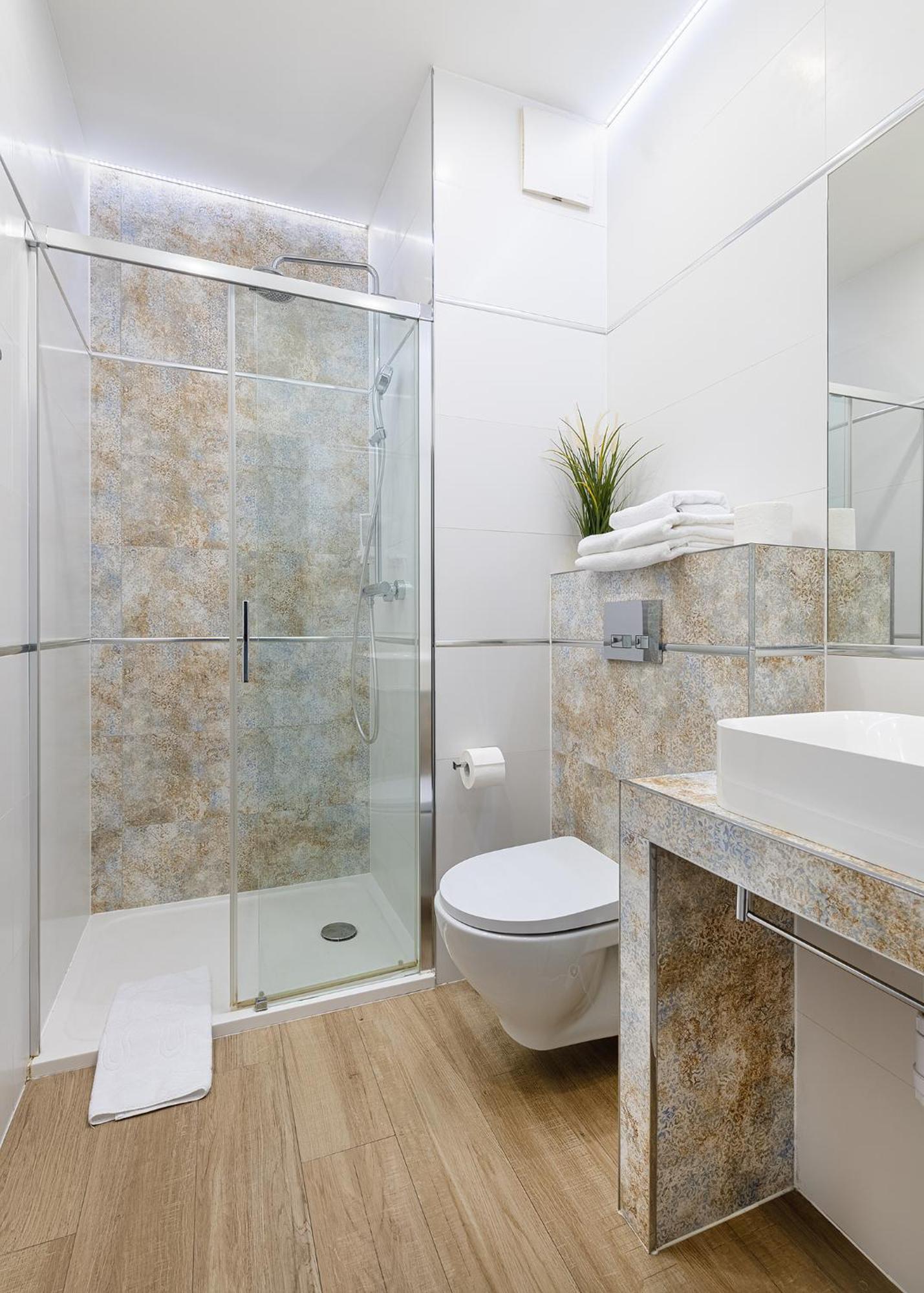 Rentplanet - Bliska Wola Apartment Warsaw