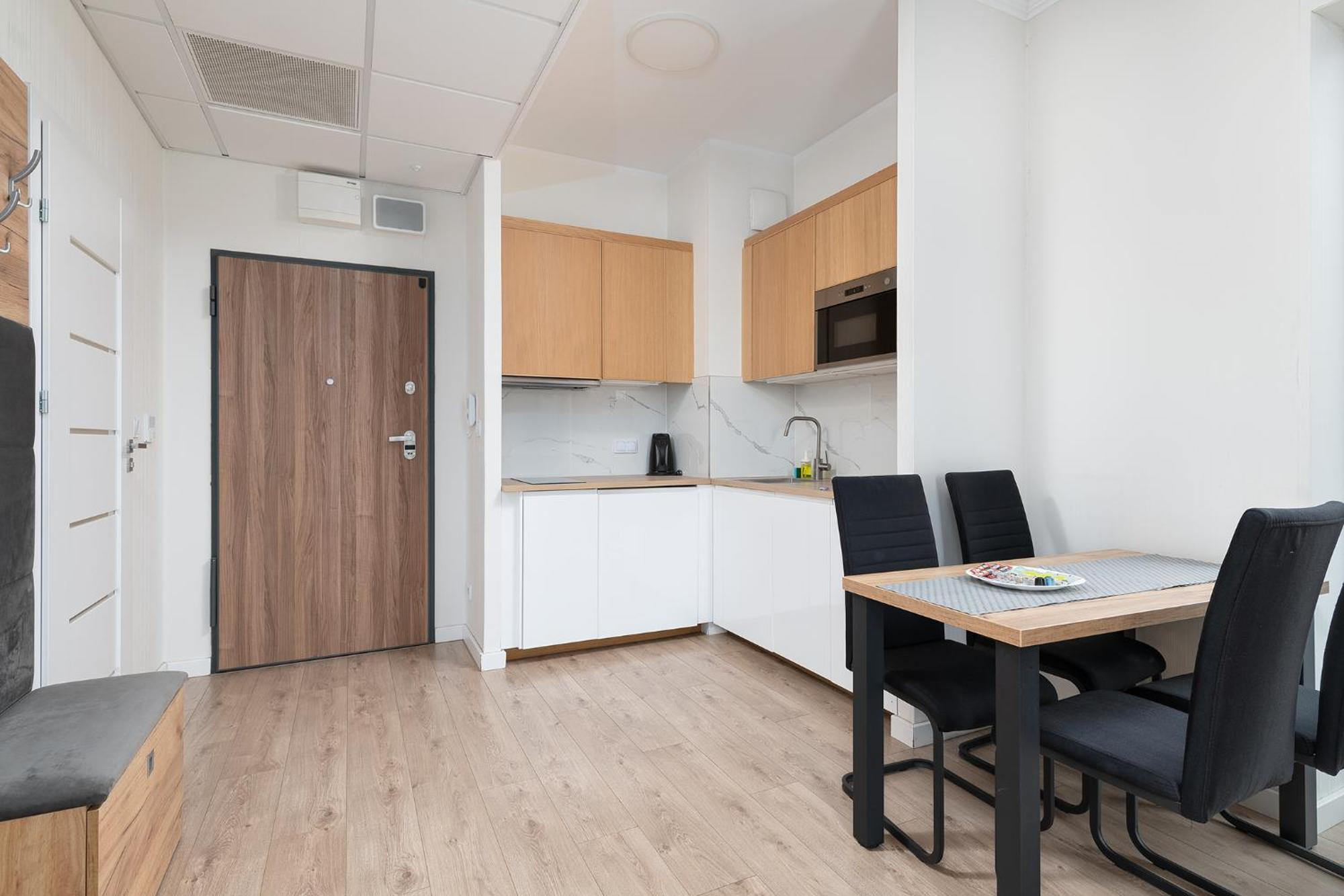 Rentplanet - Bliska Wola Warsaw
