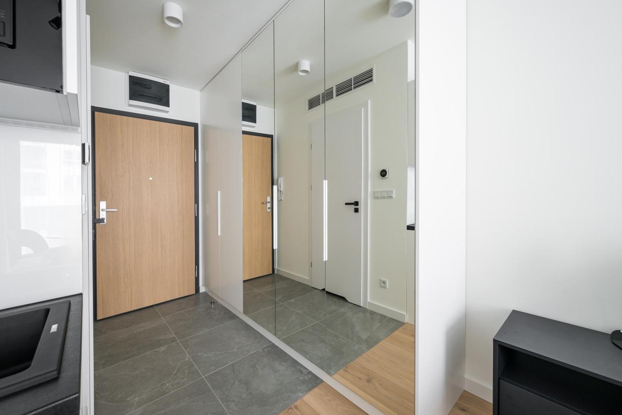Wilanowska Metro Apartment Warschau