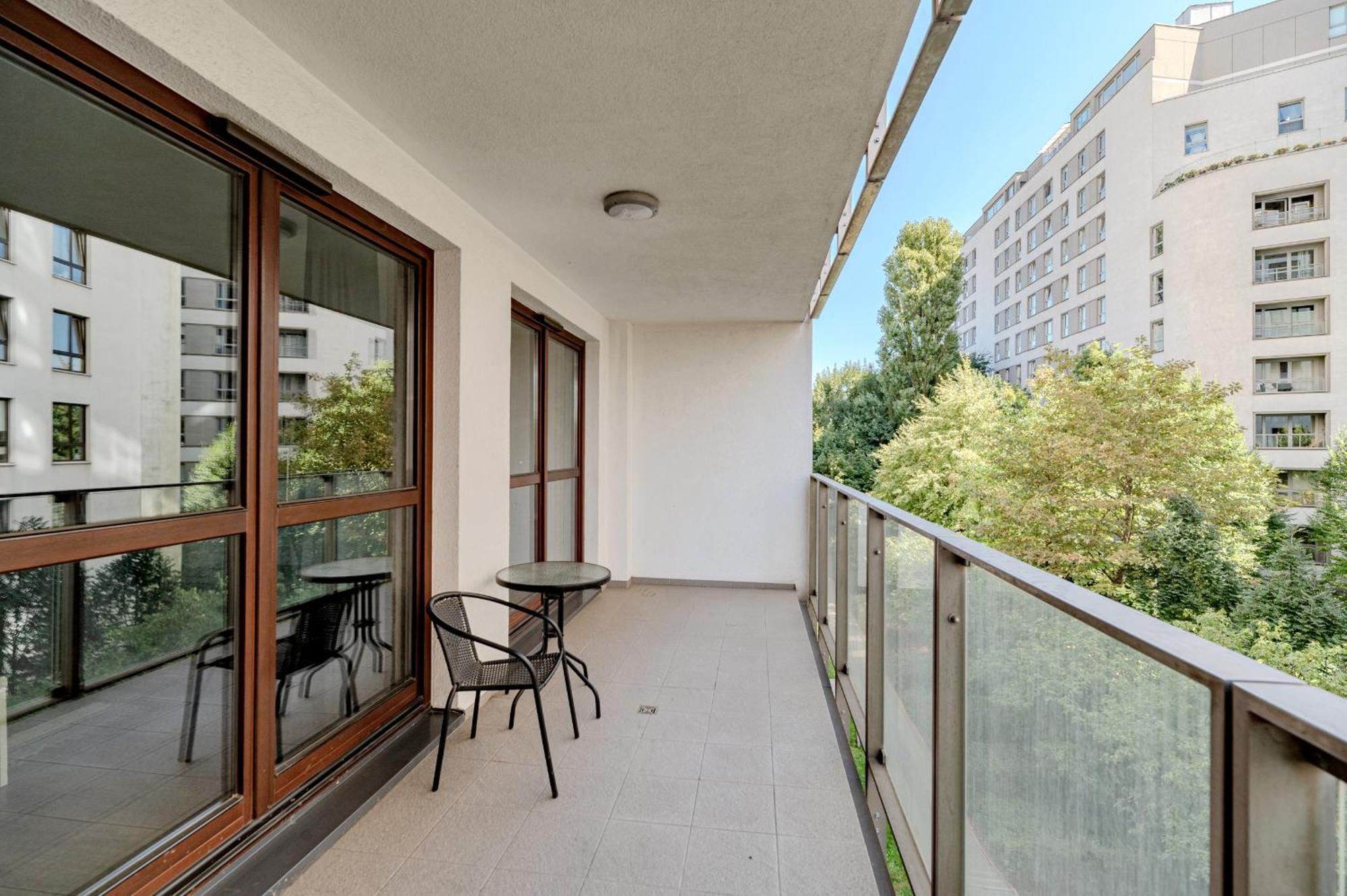 West Station By Arrenda Apartment *