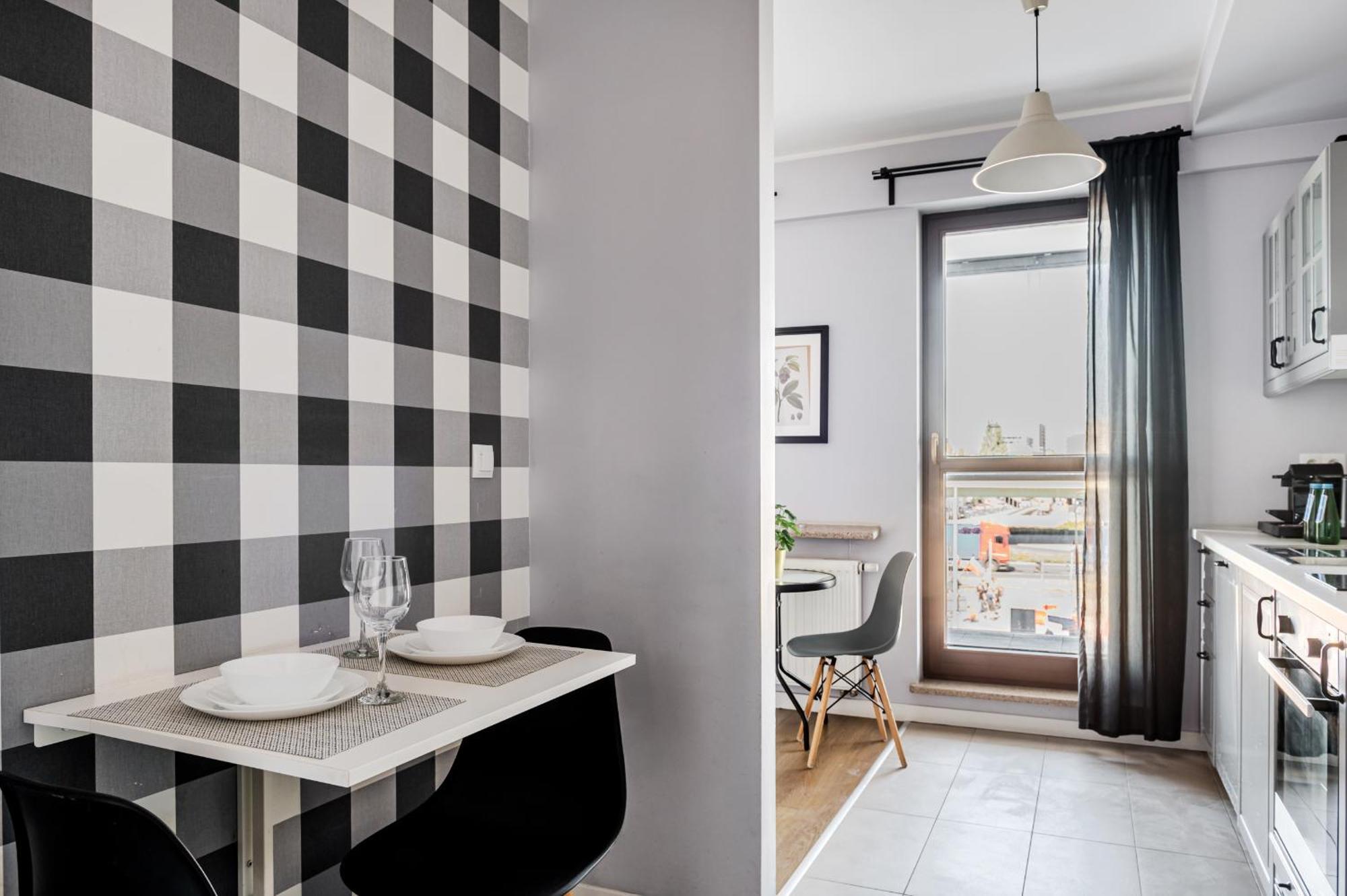 West Station By Arrenda Apartment