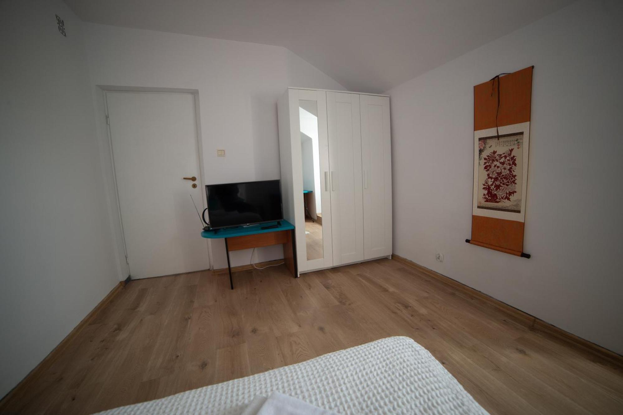 Old Town Flat At Podwale Street