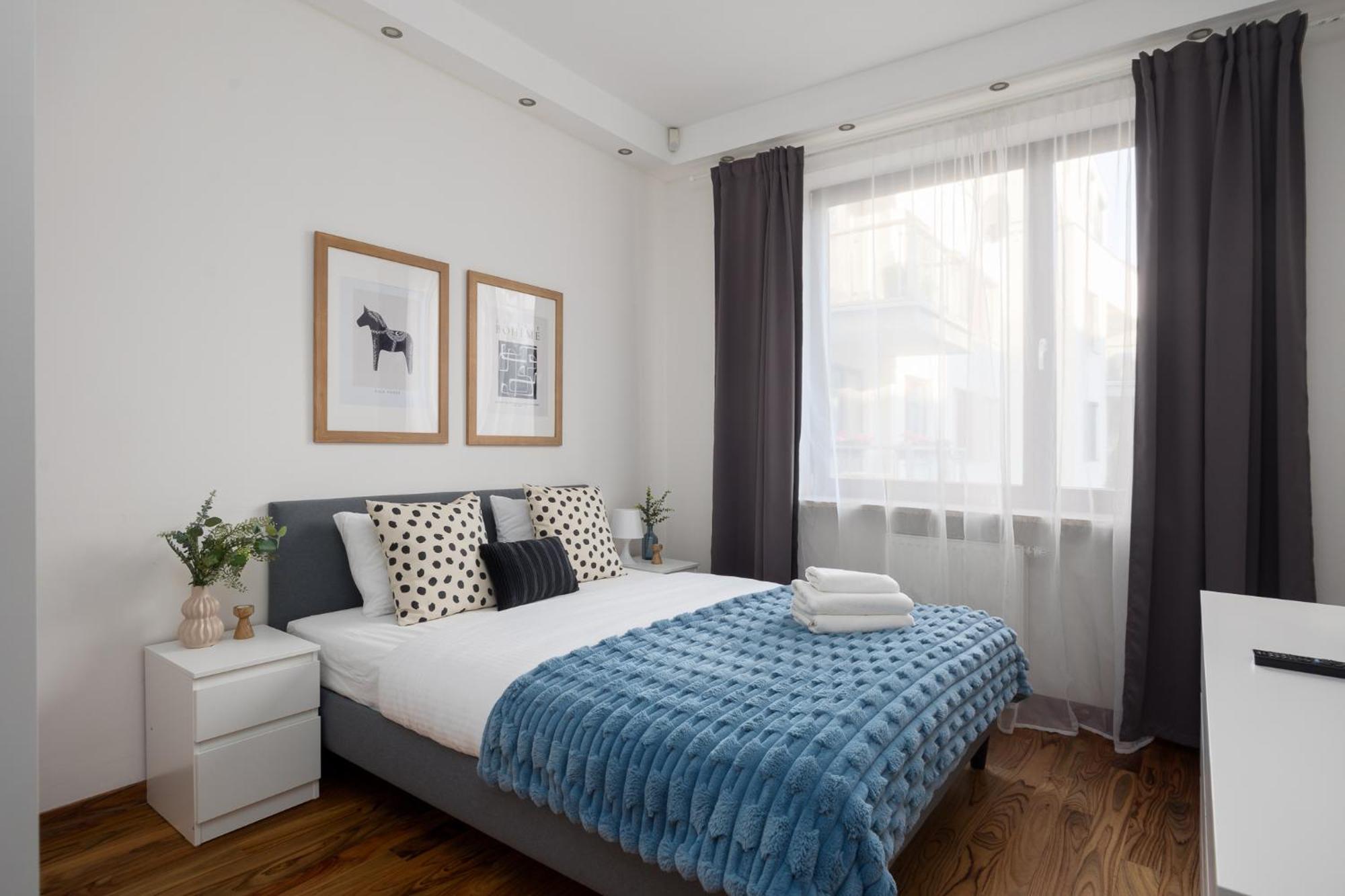 Royal Wilanow 2-bedroom * Warsaw