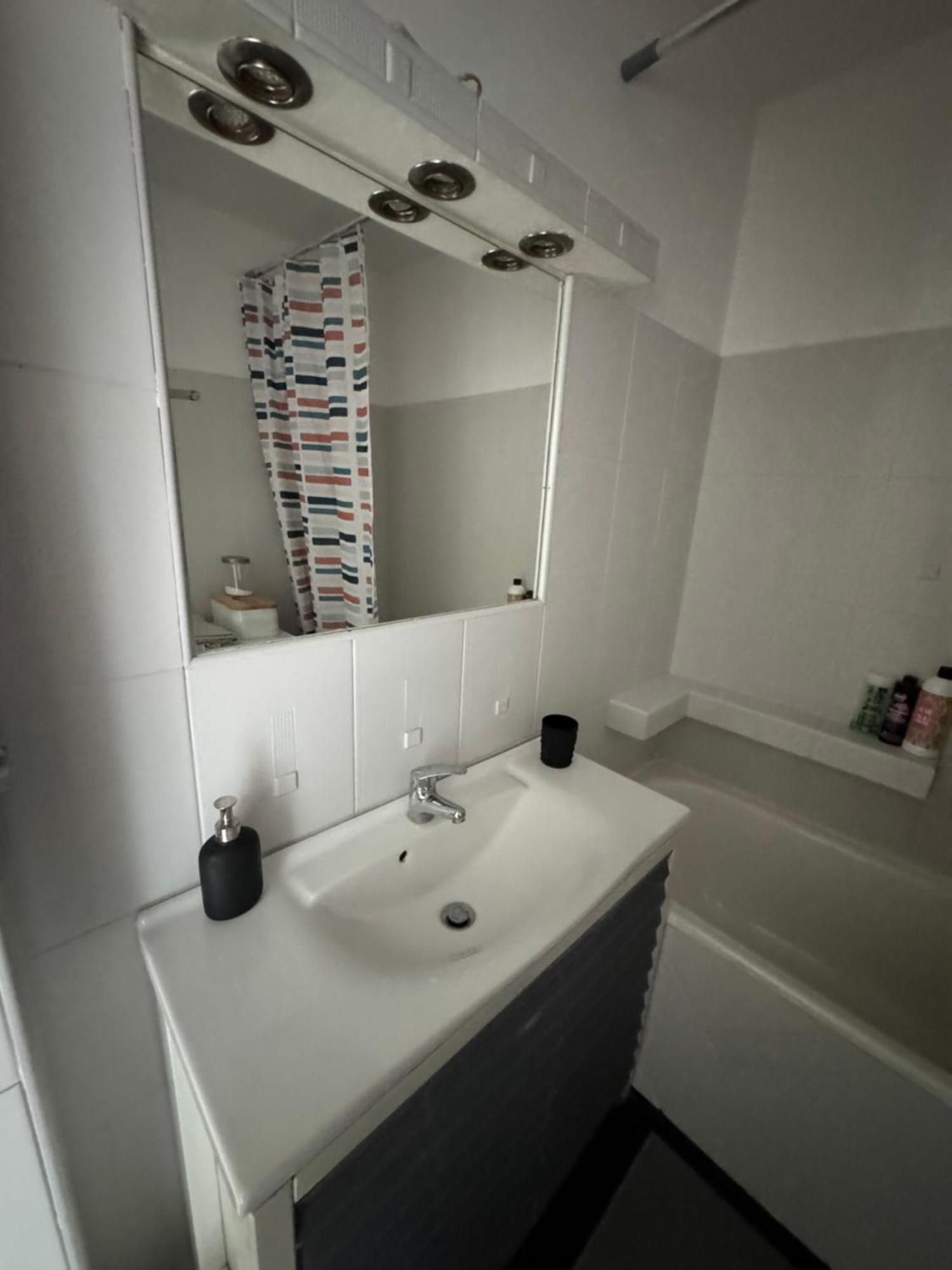 Ostoja Metro Brodno Apartamento Varsóvia