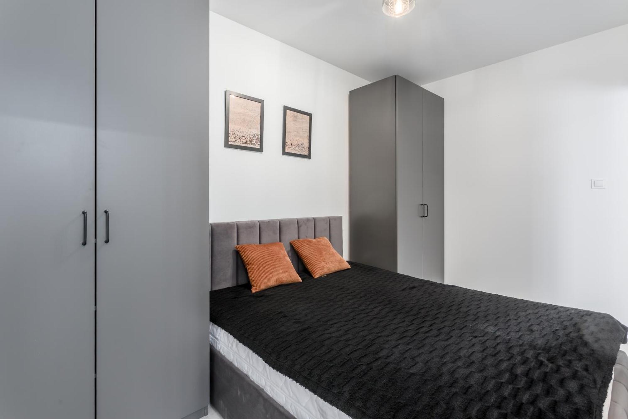 Modern & Luxurious With Private Jacuzzi Apartment Warsaw