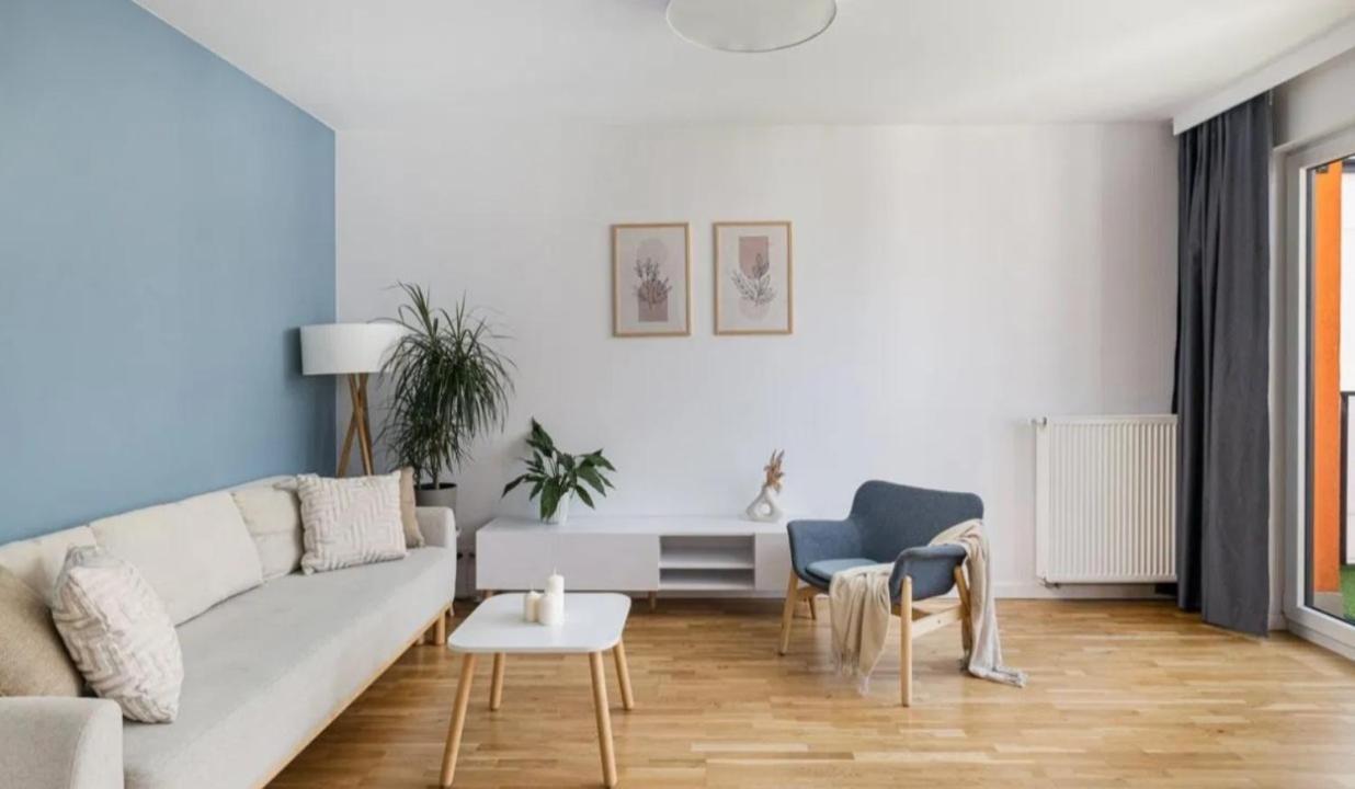 New 2-bedroom - Close To Chopin Airport Apartment Warsaw