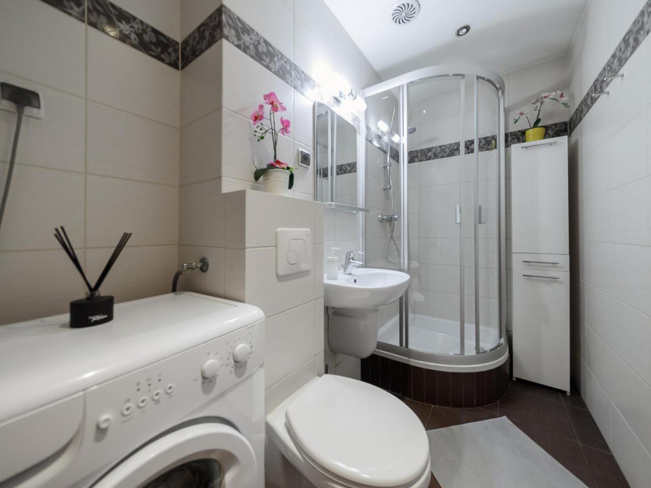 Luxury Piekna Apartment Warsaw