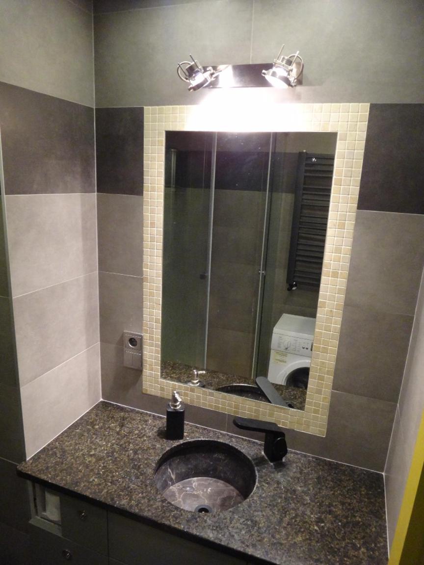 Metro Kabaty Apartment