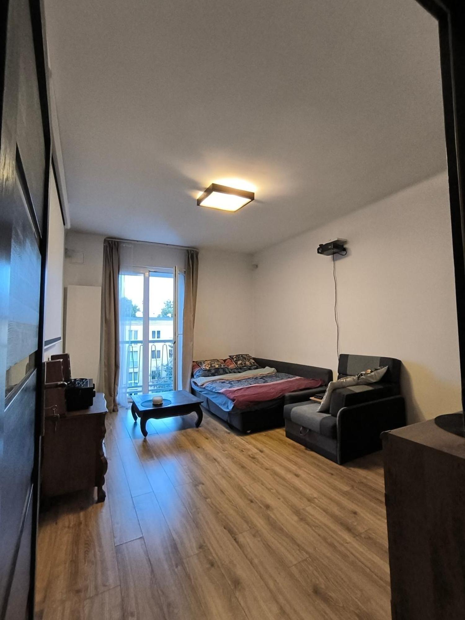 Traveler's Dream Cozy&comfortable Close To The Airport Good Communication With The City Center Homestay Warsaw