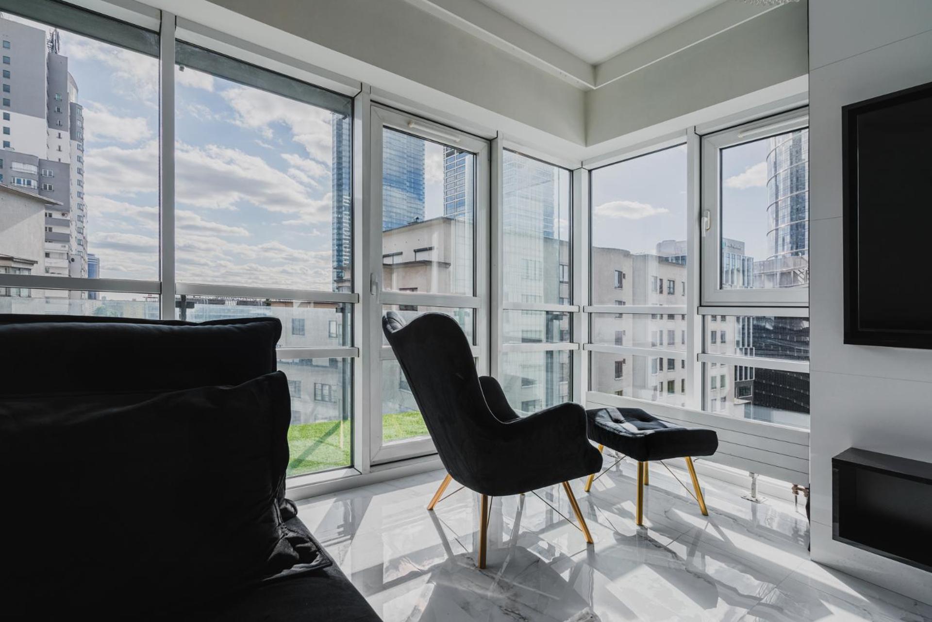 Platinum Towers J&k Warsaw